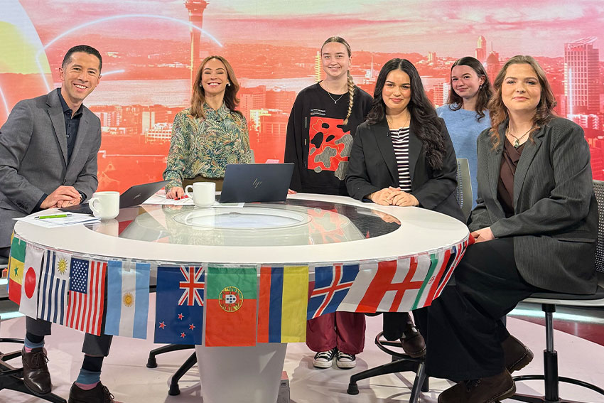AUT student journalists live on TVNZ