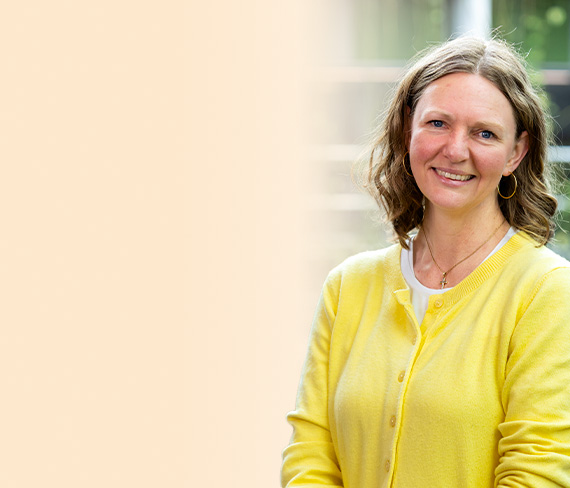 Helen Rayner