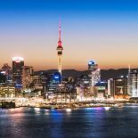 01-auckland-at-night.jpg