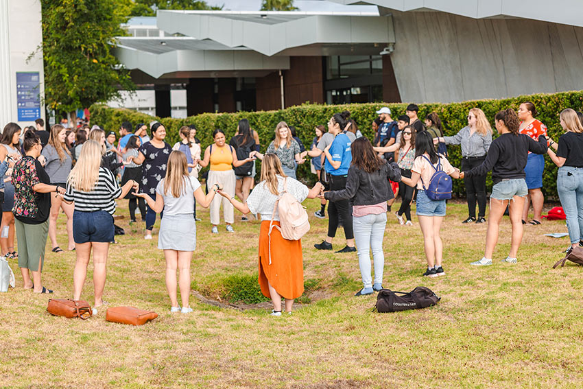 Students at AUT Orientation