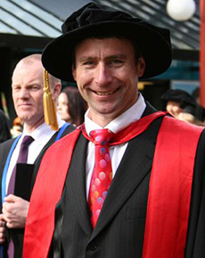 Dr Ken Quarrie