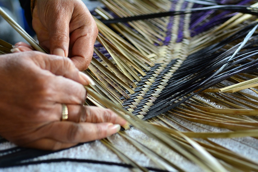 Flax weaving