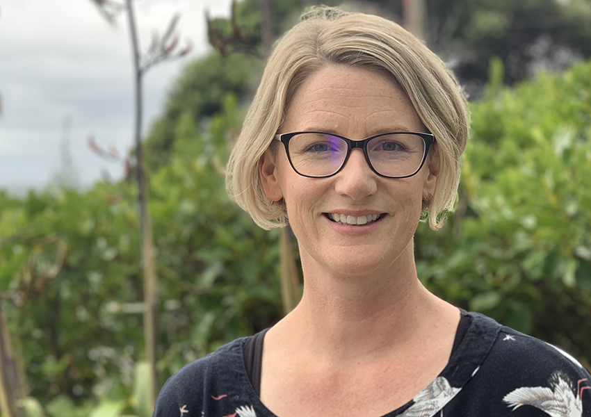 Head and shoulder photo of Dr Sarah Gerrtisen