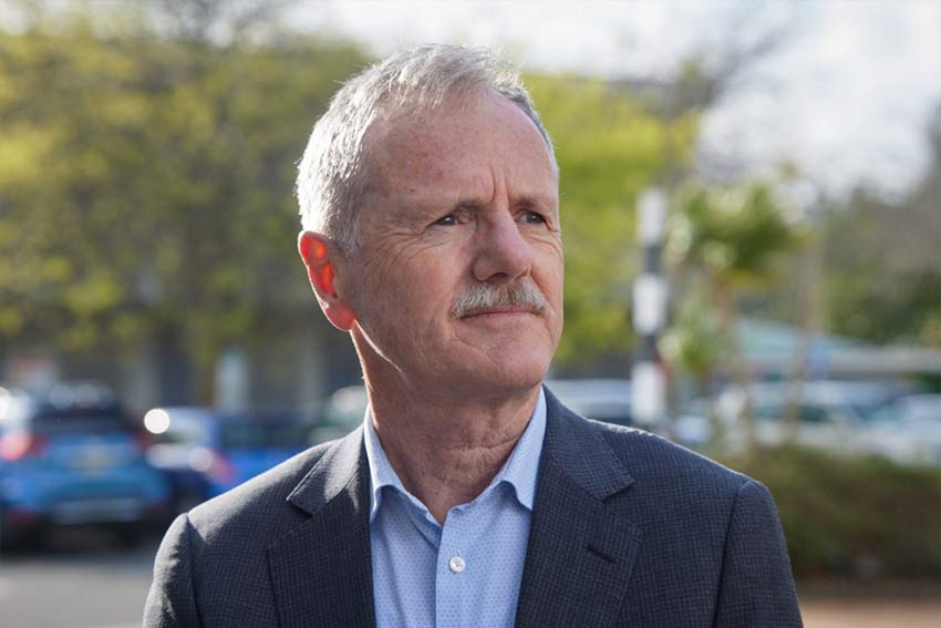 brett-cowan.jpg Professor Brett Cowan