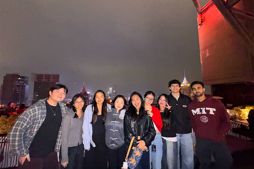 Boya studies and explores abroad