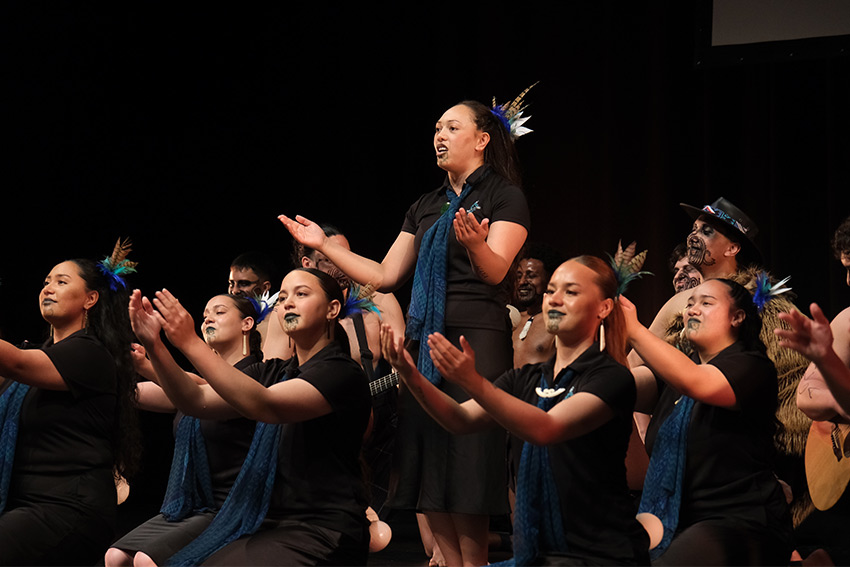 Tītahi ki Tua retain national kapa haka title