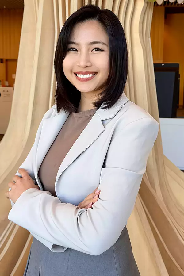 Lily Van